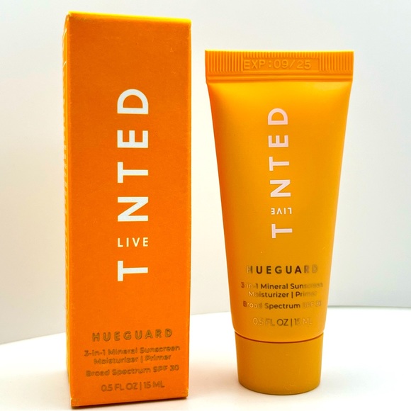 $4 🌸 Live Tinted Hueguard Mineral Sunscreen No White Cast SPF 30 ~ NEW - Picture 1 of 9